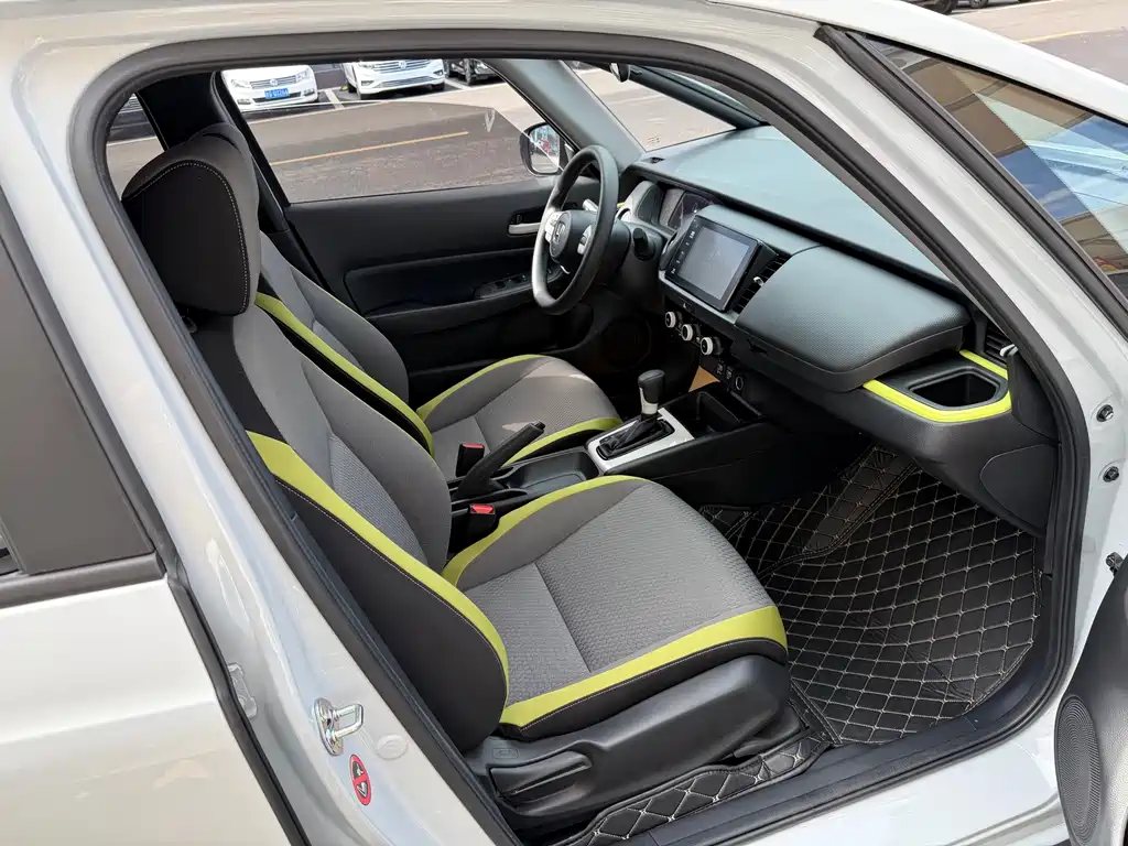 Honda Fit — миниатюра 9