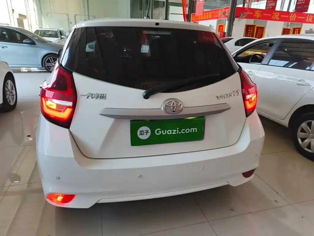 Toyota Vios FS — миниатюра 6