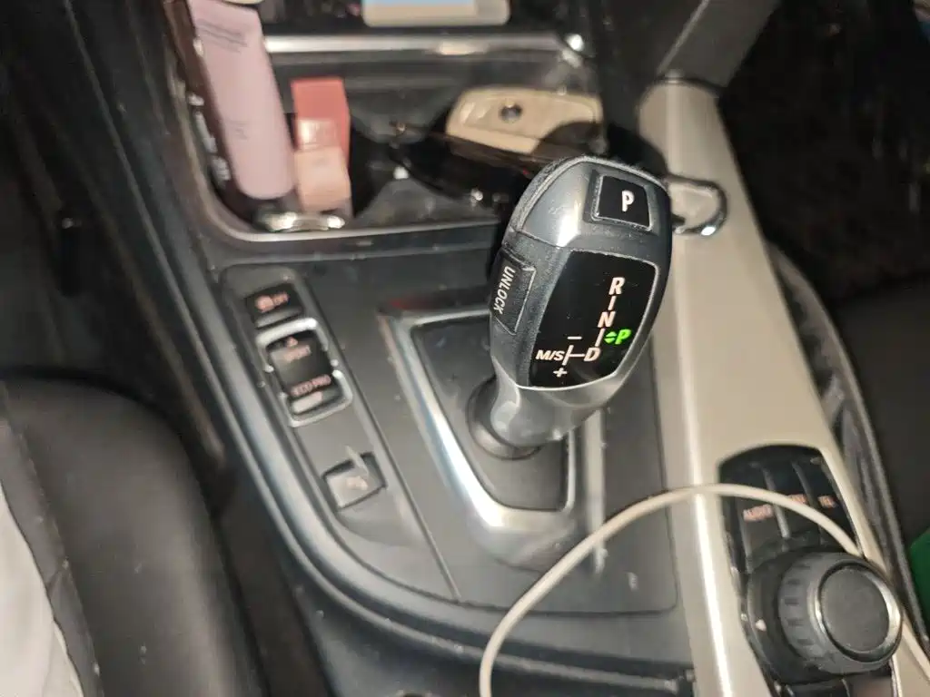 BMW 3 Series — миниатюра 7