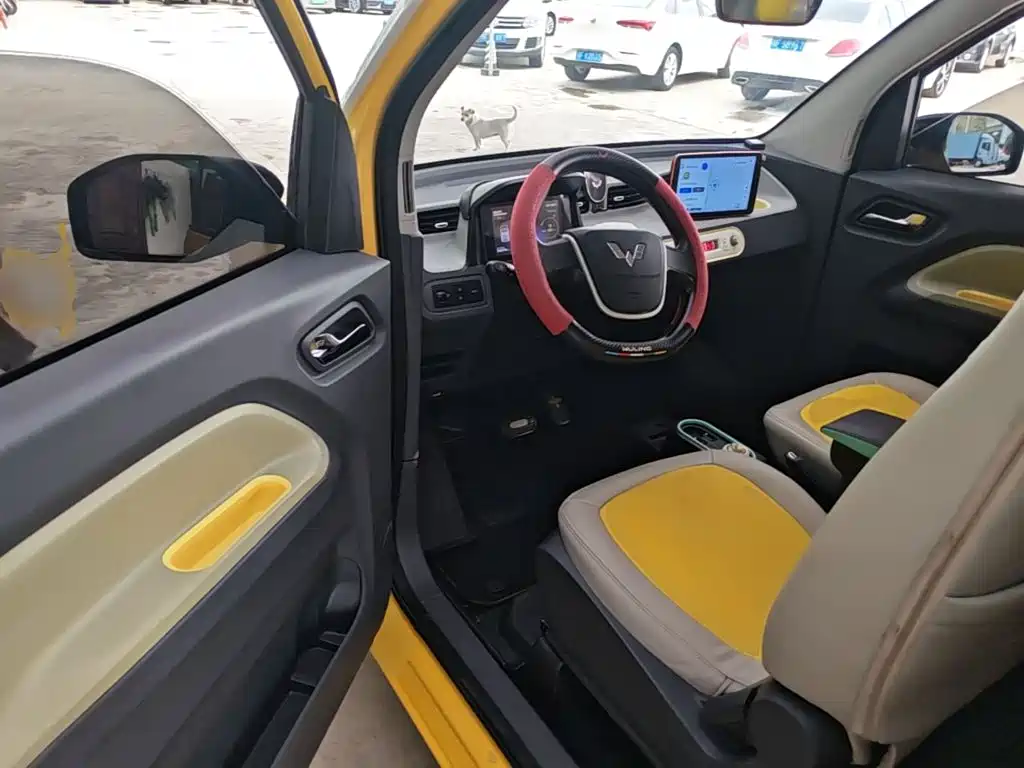 Wuling MINIEV — миниатюра 16