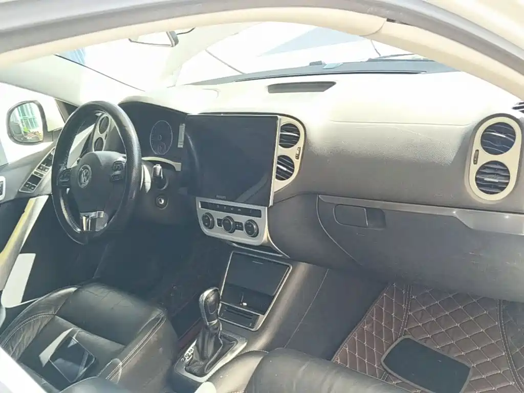 Volkswagen Tiguan — миниатюра 10