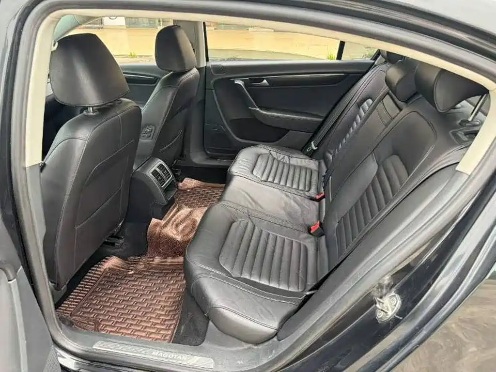 Volkswagen Magotan — миниатюра 4