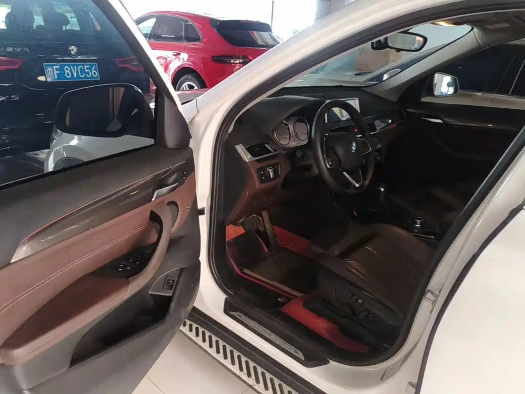 BMW X1 — миниатюра 16