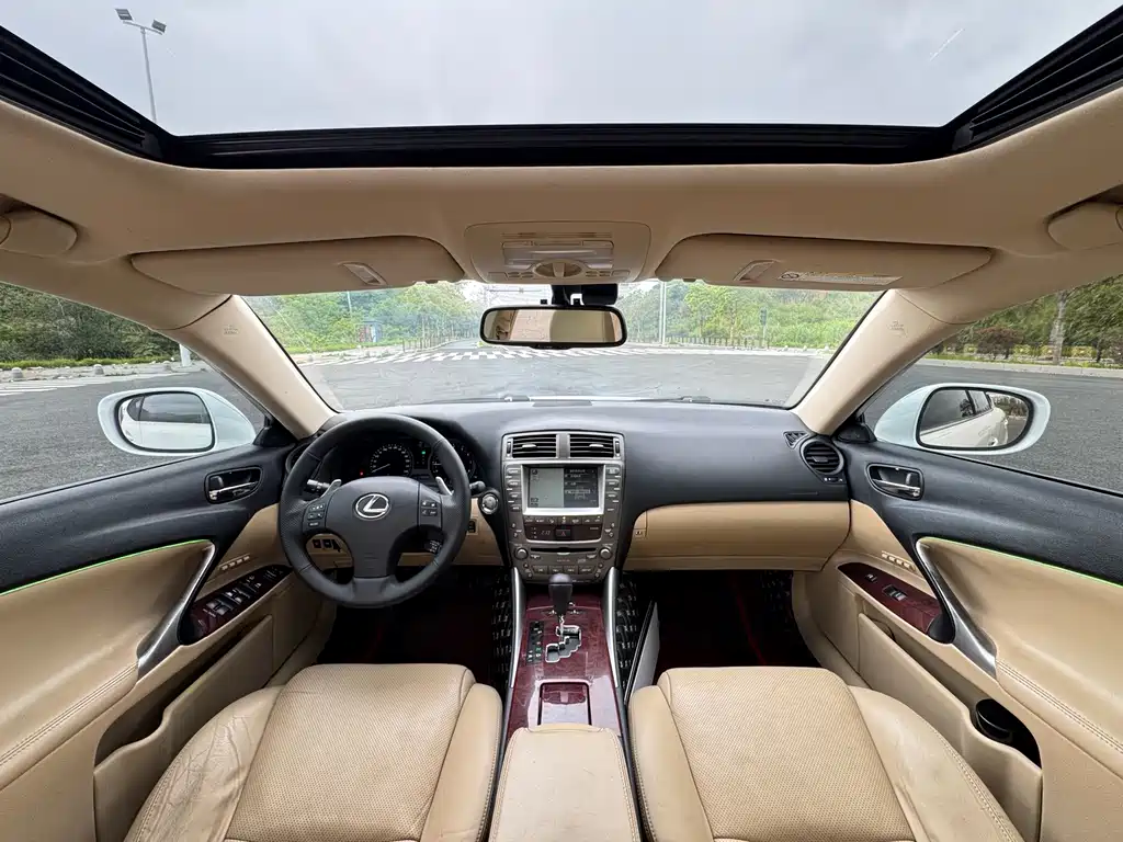 Lexus IS 2008 300 Luxury