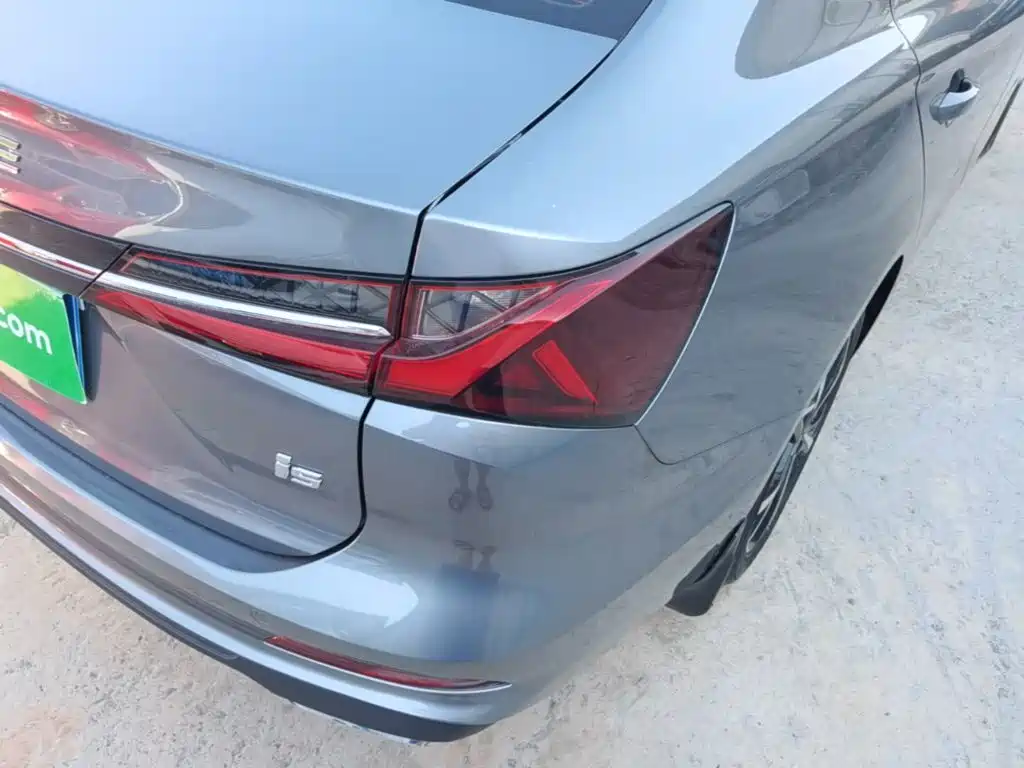 Roewe i5 — миниатюра 8