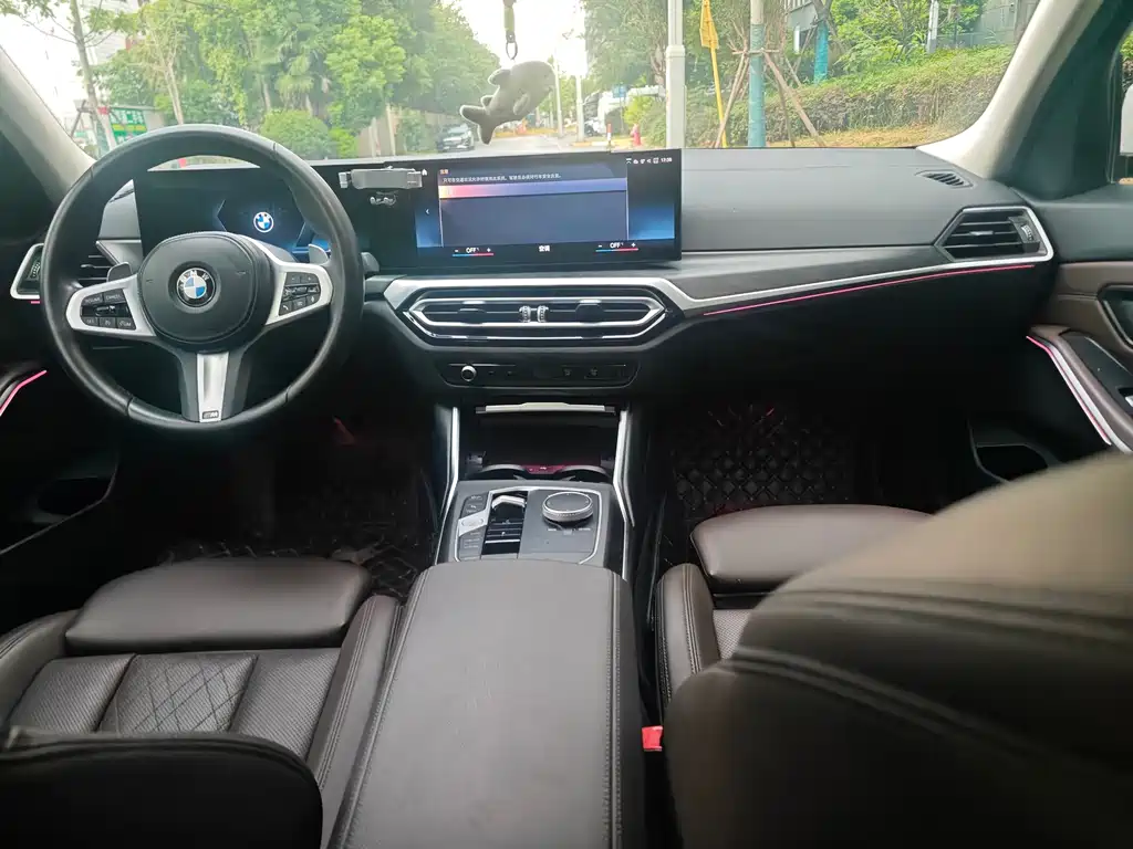 BMW 3 Series — миниатюра 11