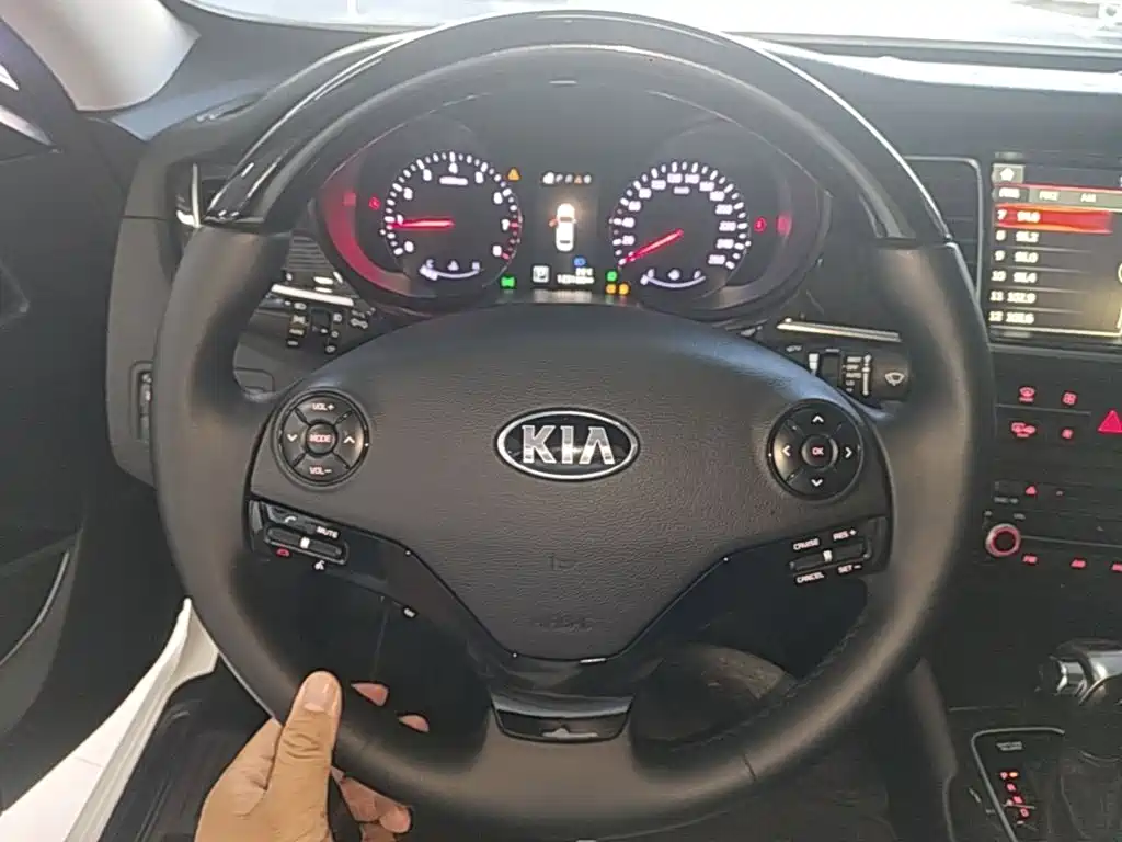 Kia 起亚K9 — миниатюра 11