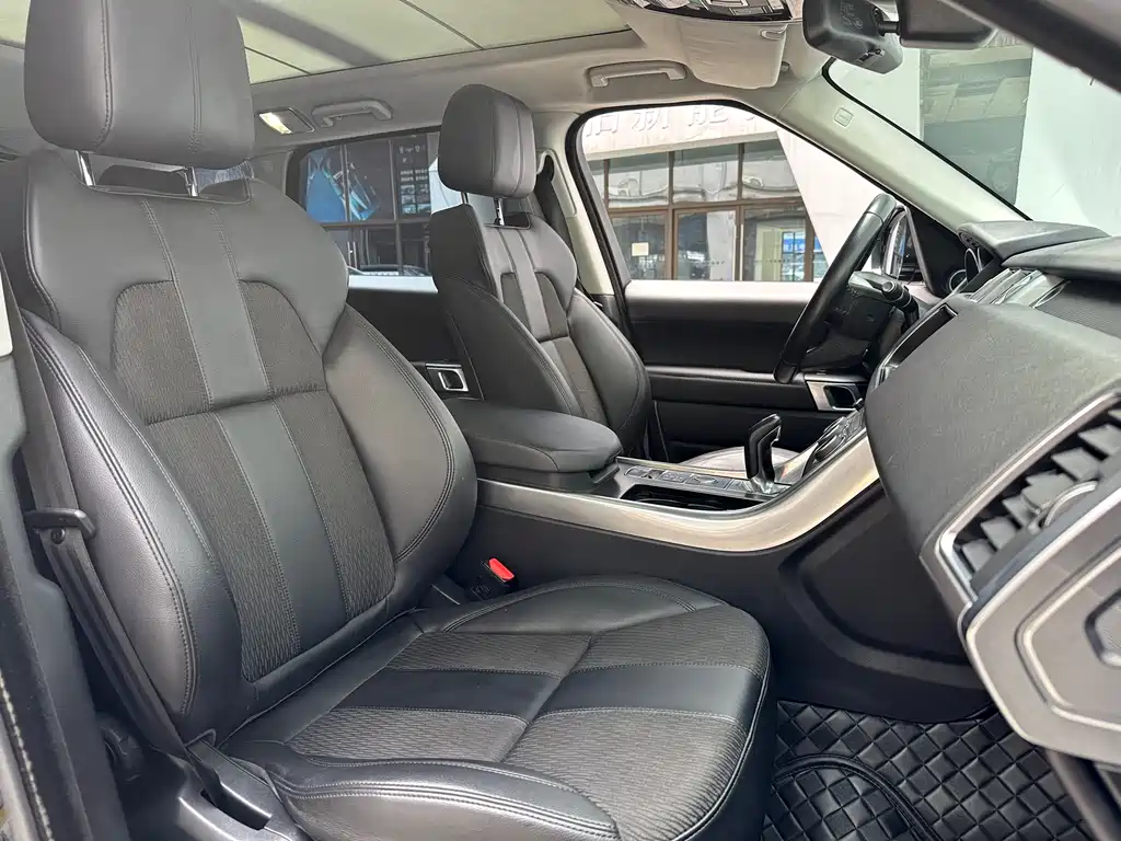 Land Rover Range Rover Sport 2016 3.0T