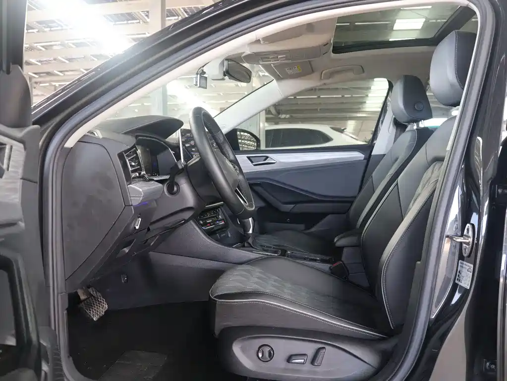 Volkswagen Sagitar — миниатюра 11