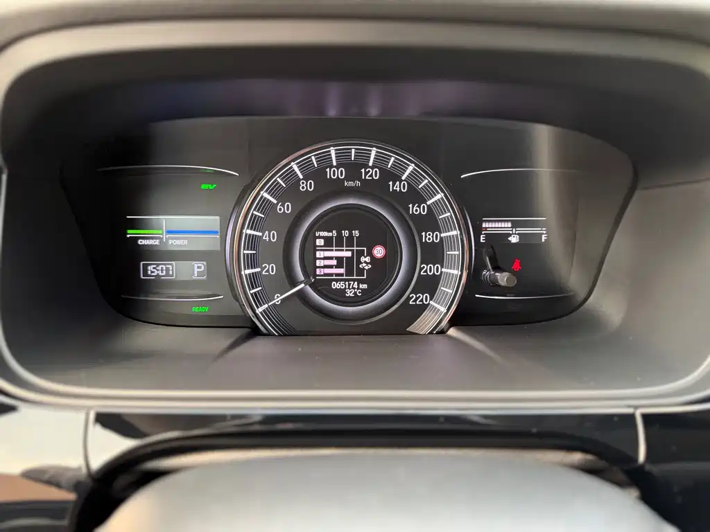 Honda Elysion — миниатюра 14