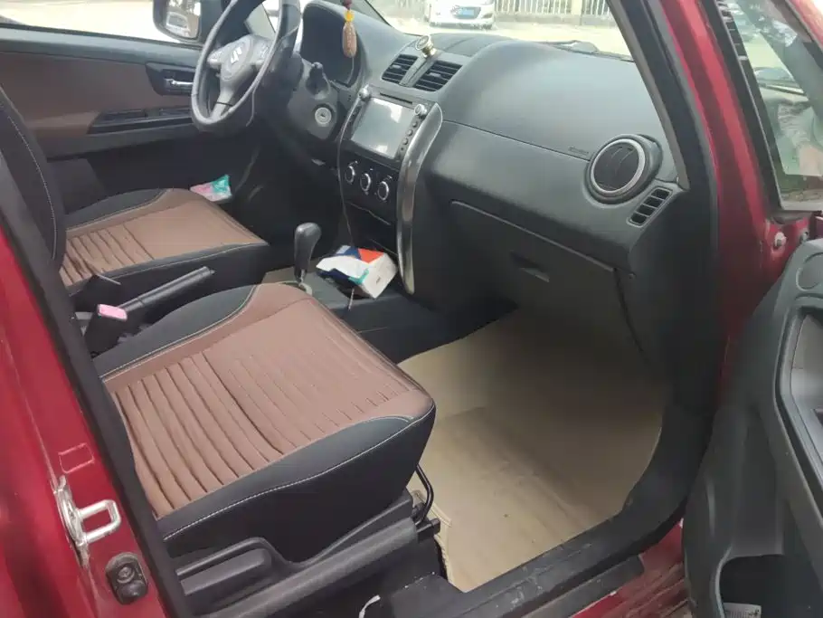 Suzuki SX4 — миниатюра 8