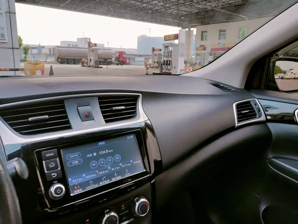 Nissan Sylphy — миниатюра 12