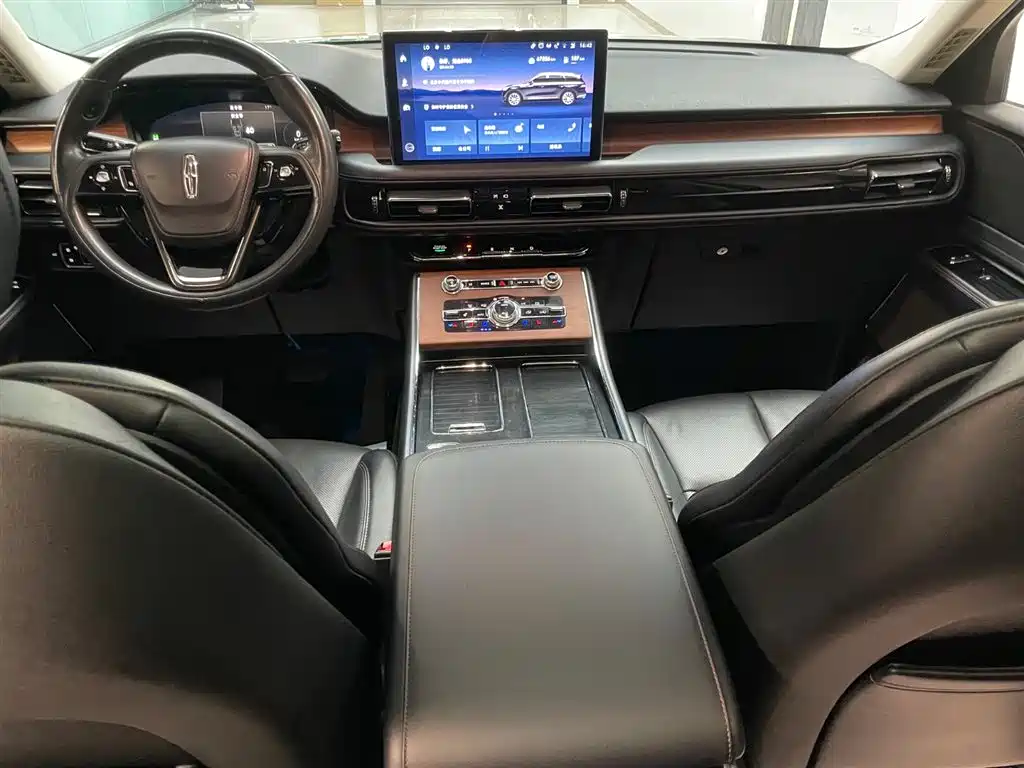 Lincoln Aviator — фотографии объявления, Фото 16