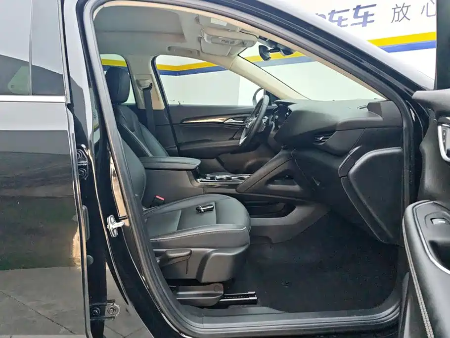 Buick Envision S — миниатюра 8