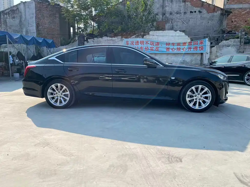 Cadillac CT5 — миниатюра 4
