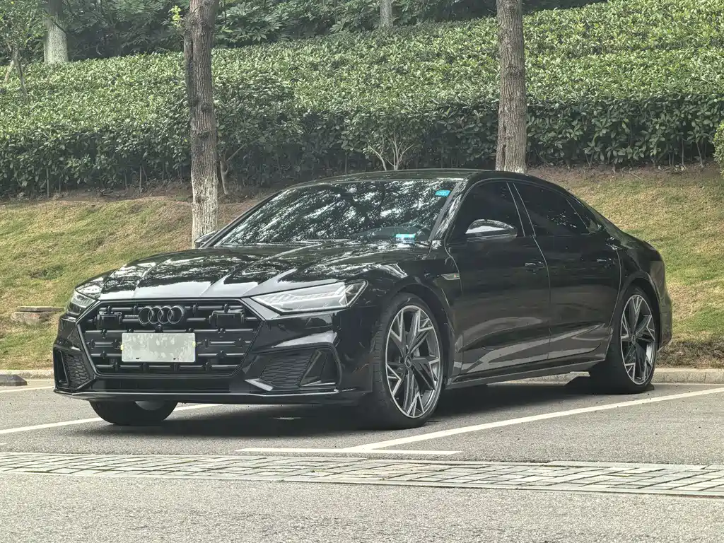 Audi A7L