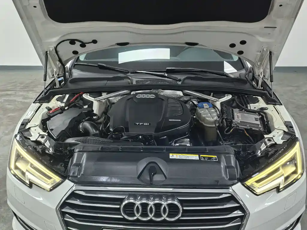 Audi A4L — миниатюра 15