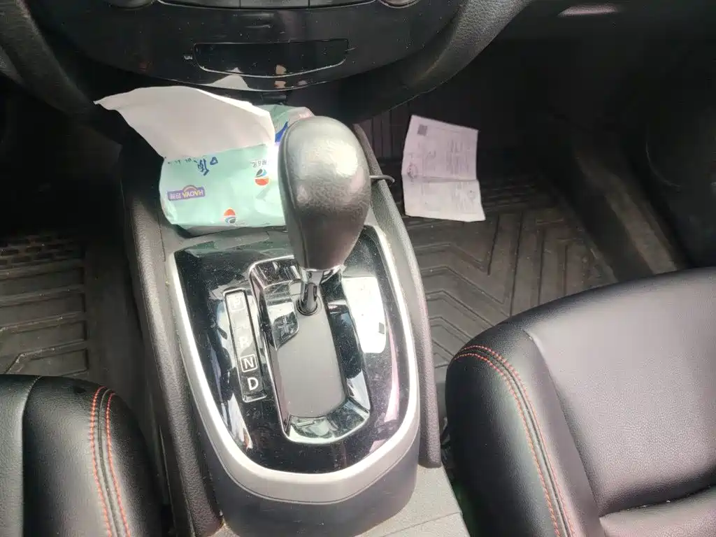 Nissan Qashqai — миниатюра 10