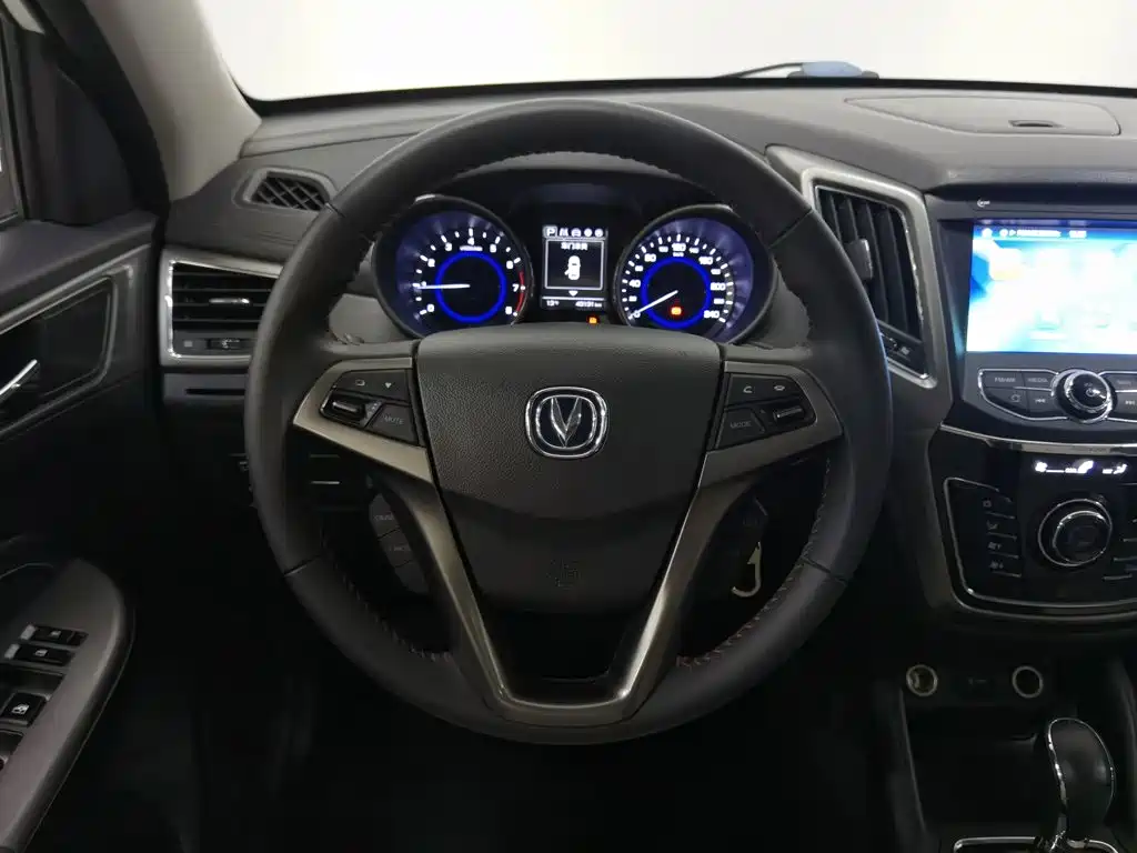 Changan CS35 — миниатюра 11