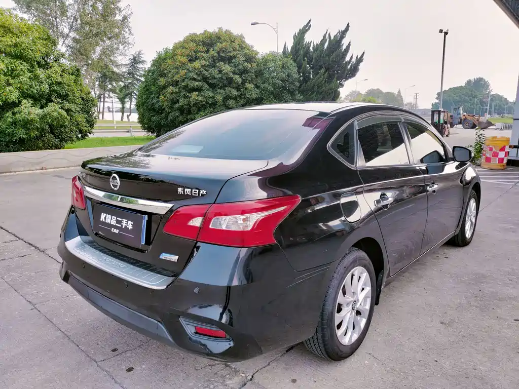 Nissan Sylphy — миниатюра 5