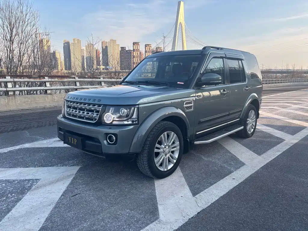 Land Rover Discovery 2014