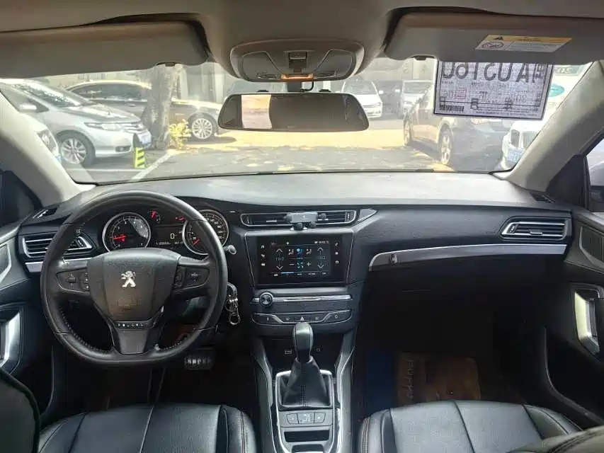 Peugeot 408 — миниатюра 7