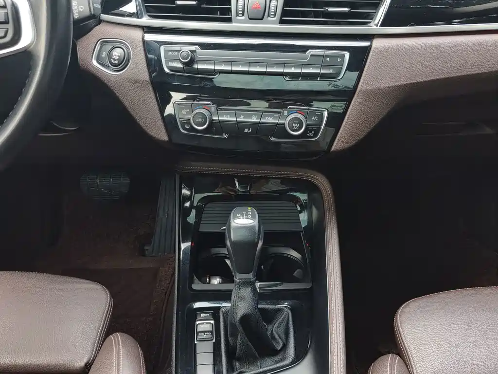 BMW X1 — миниатюра 12