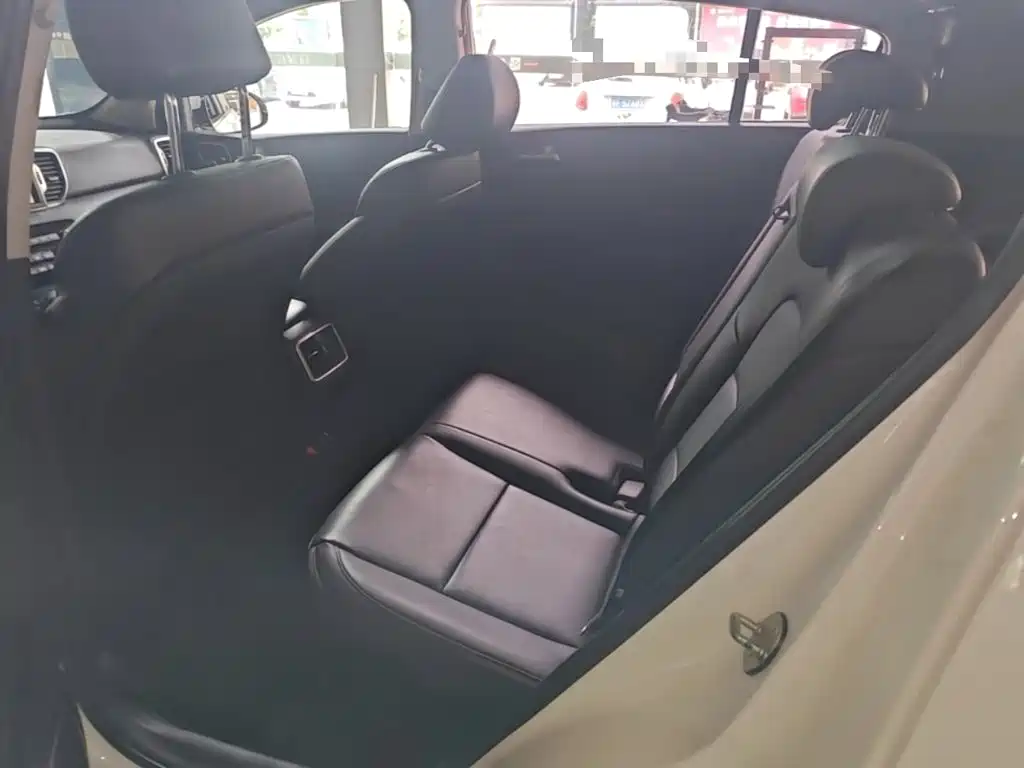 Kia KX5 — миниатюра 17