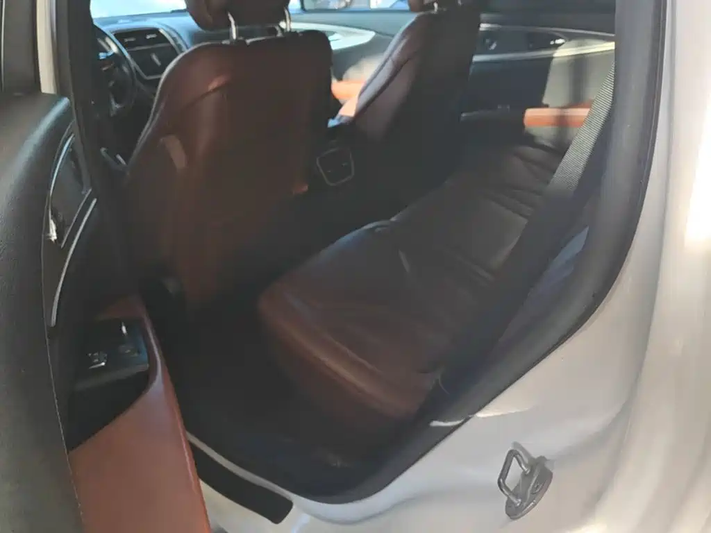Lincoln MKX — миниатюра 17