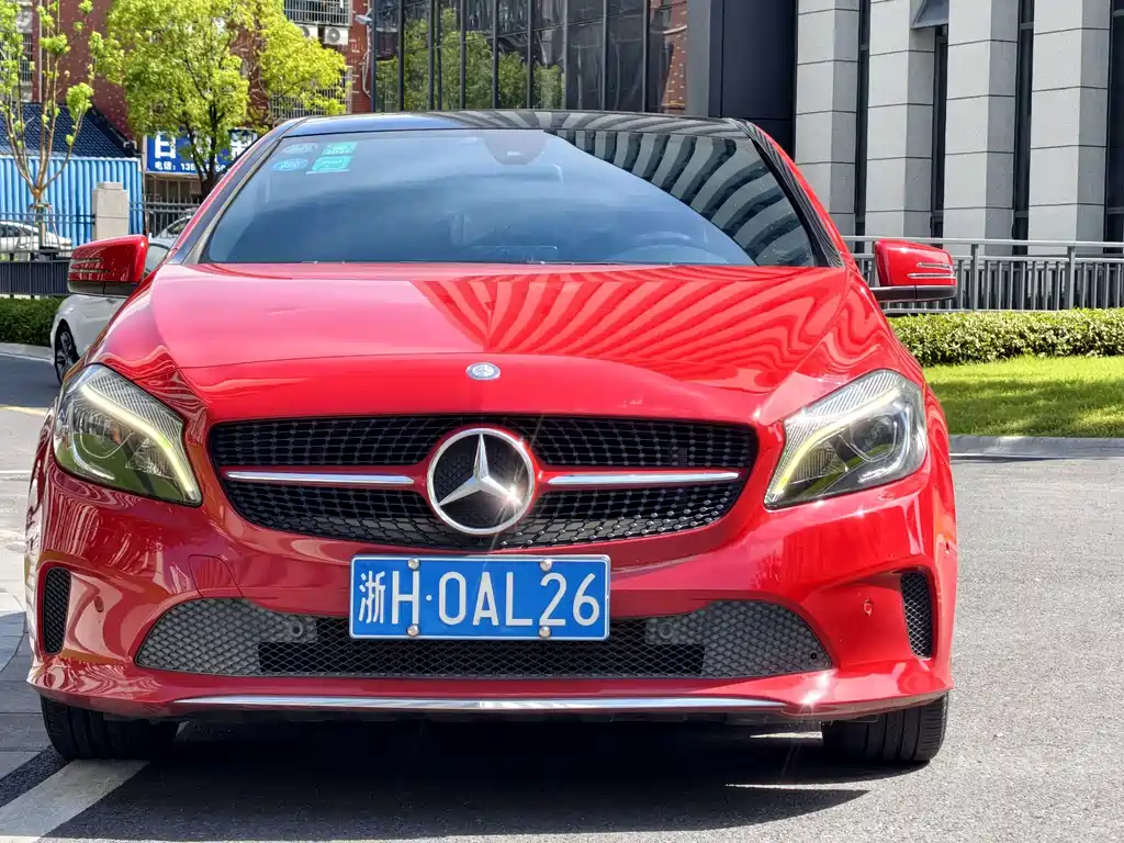 Mercedes-Benz A-Class (Import) — миниатюра 5