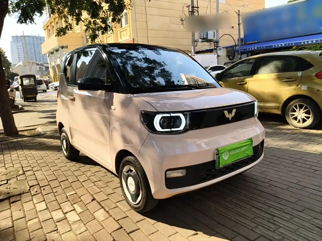 Wuling MINIEV — миниатюра 4