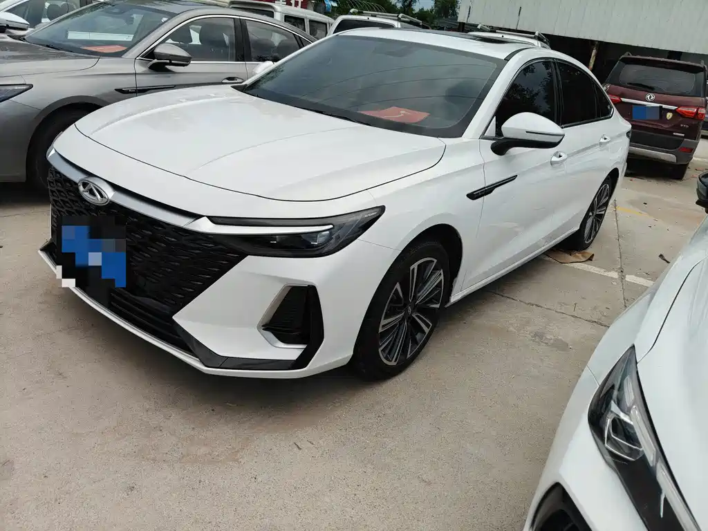 Chery Arrizo 8