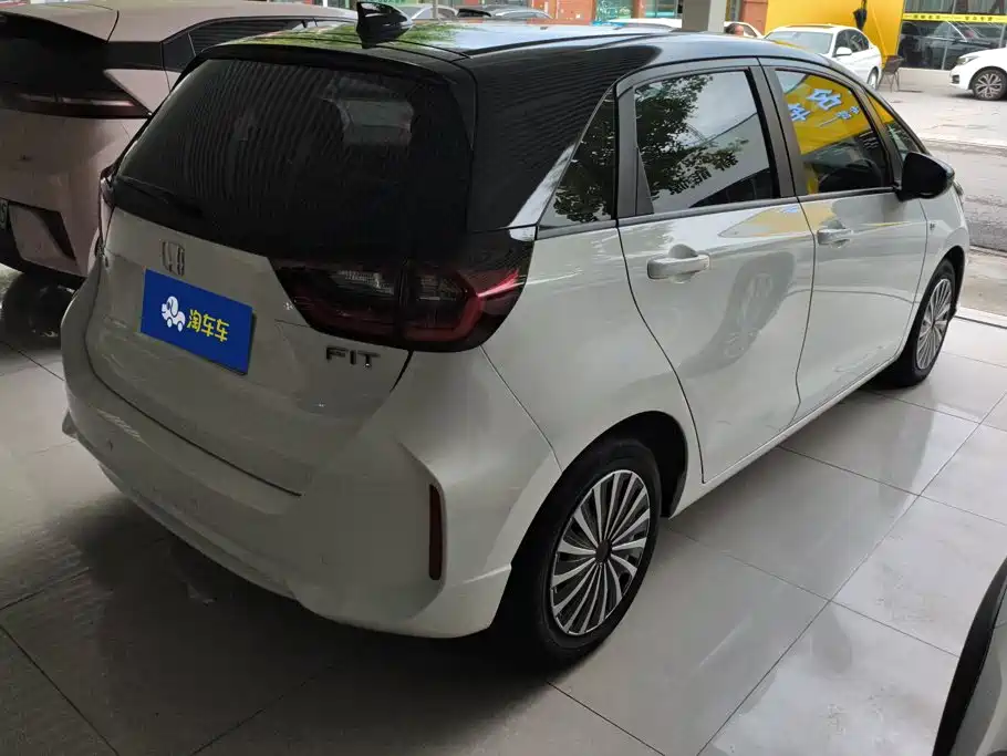 Honda Fit — миниатюра 3