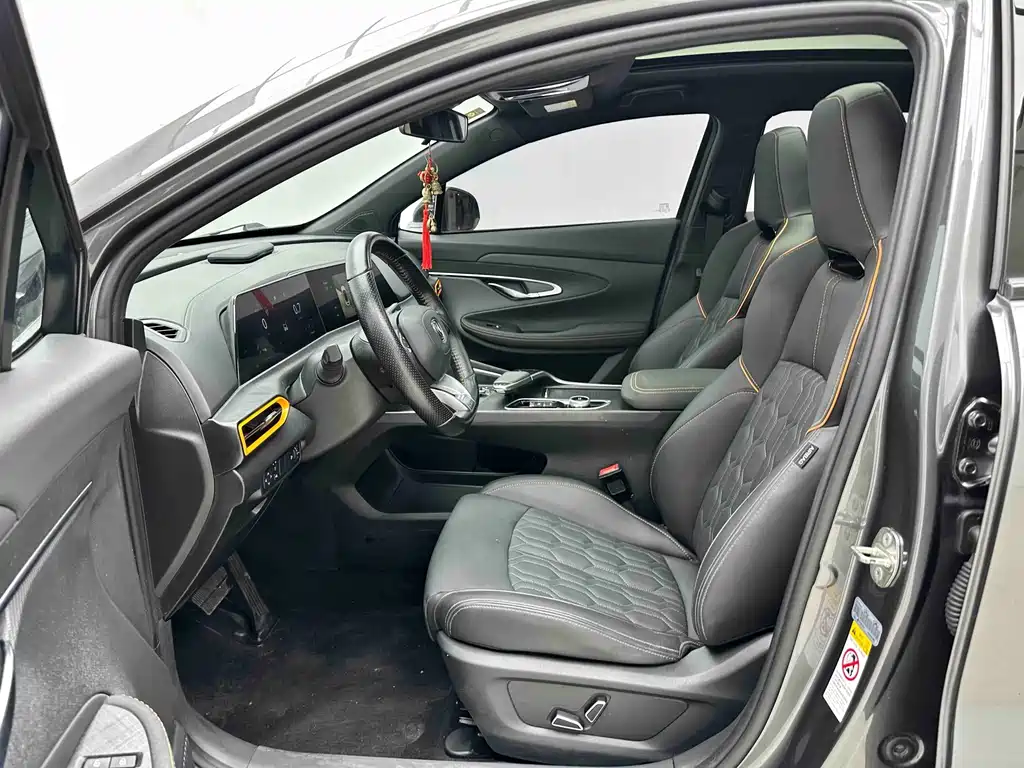 Changan UNI-T — миниатюра 9
