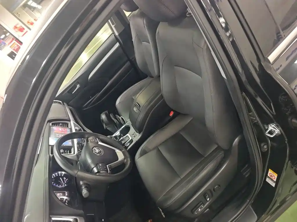 Toyota Highlander — миниатюра 15