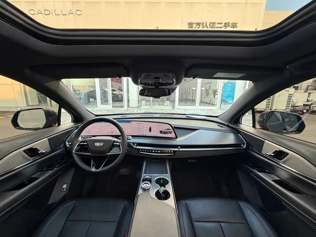Cadillac XT5 — миниатюра 18