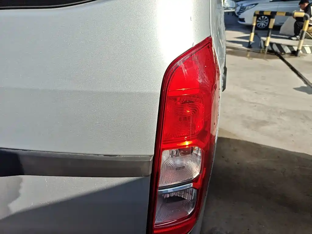 Wuling Hongguang V — миниатюра 8