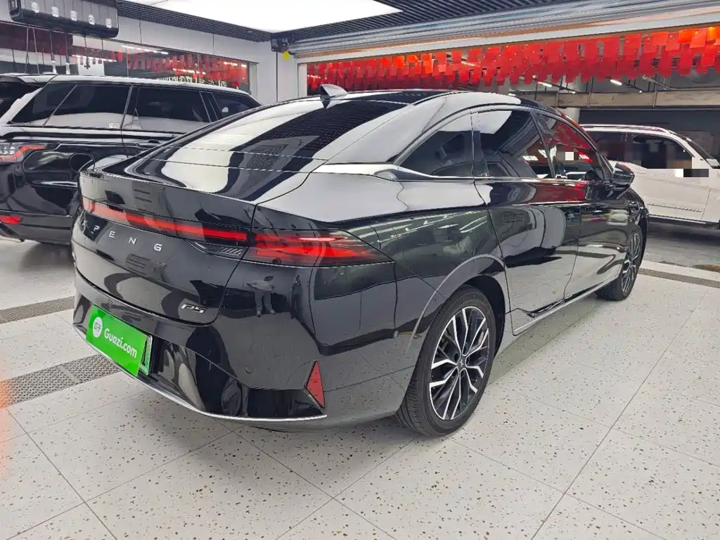 XPeng P5 — миниатюра 7