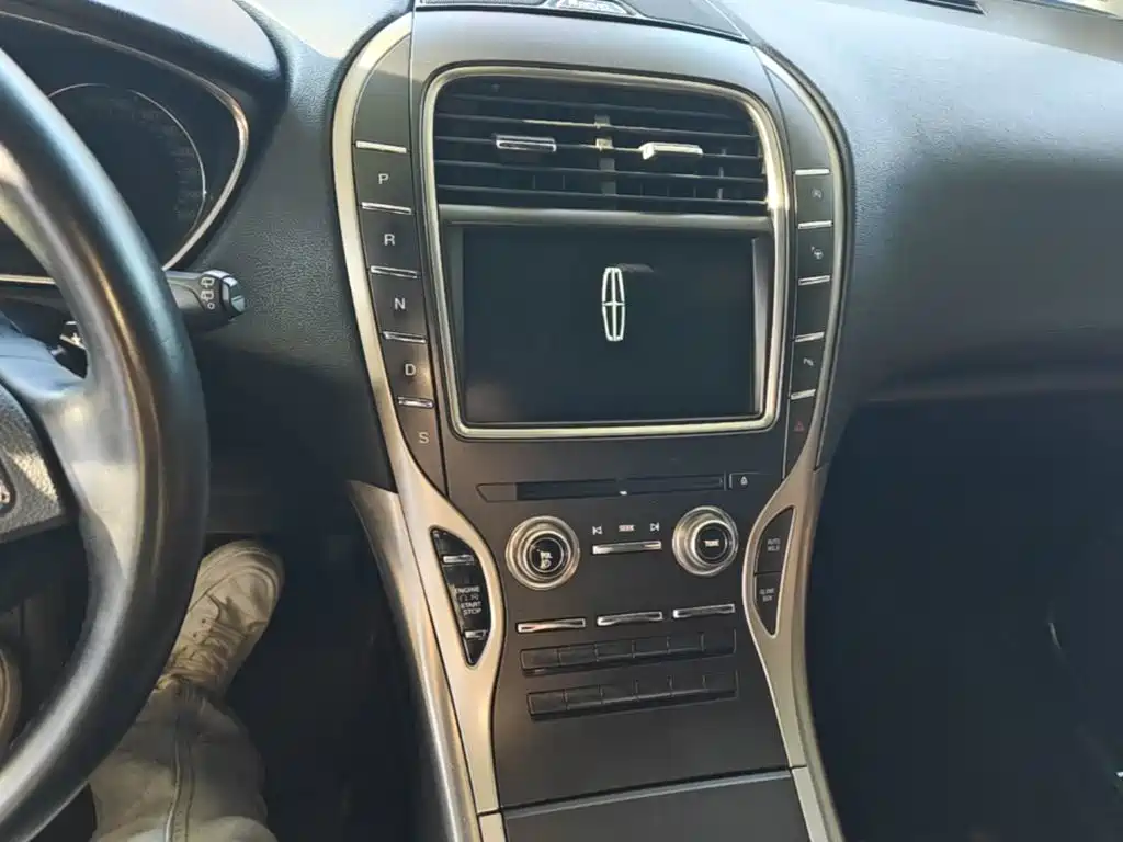 Lincoln MKX — миниатюра 13