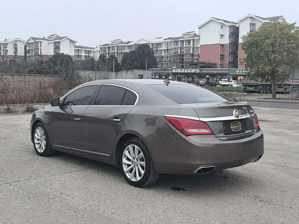 Buick LaCrosse — миниатюра 15