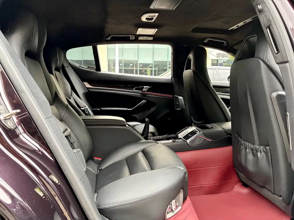 Porsche Panamera — миниатюра 12