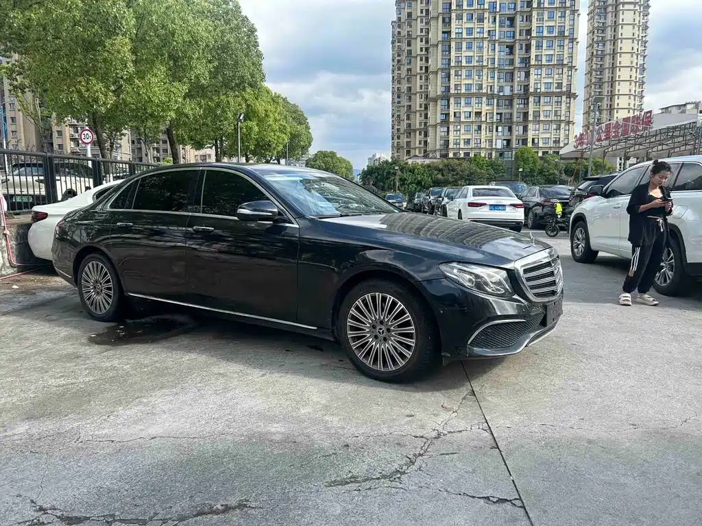 Mercedes-Benz E-Class 2020