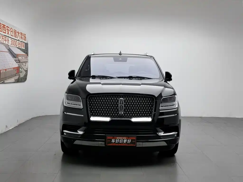 Lincoln Navigator — миниатюра 3