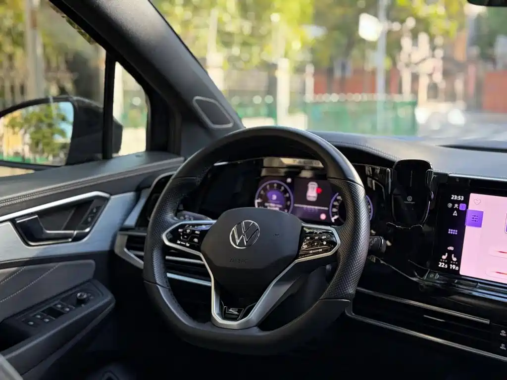 Volkswagen Talagon — миниатюра 8