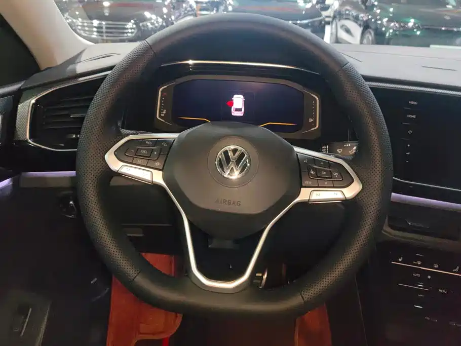 Volkswagen X — миниатюра 15