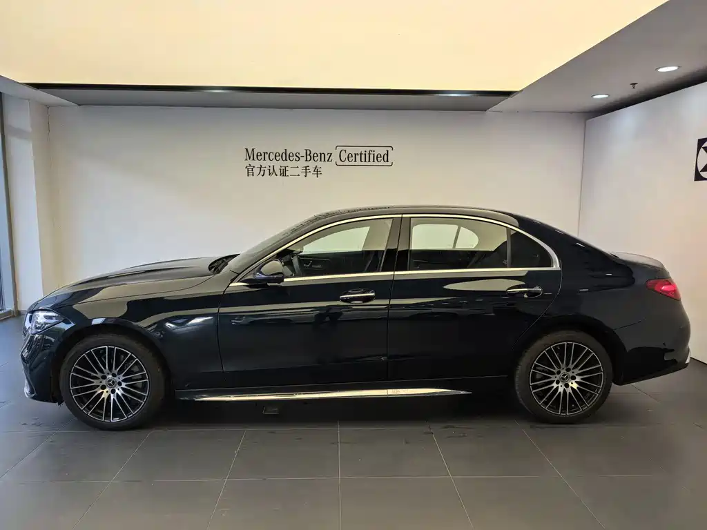Mercedes-Benz C-Class — миниатюра 3