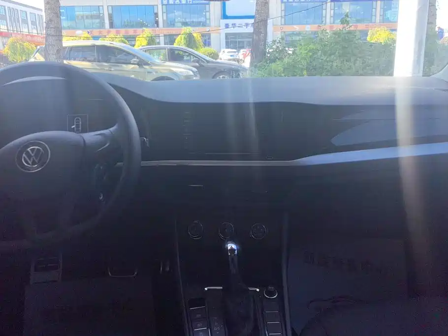 Volkswagen Bora — миниатюра 13