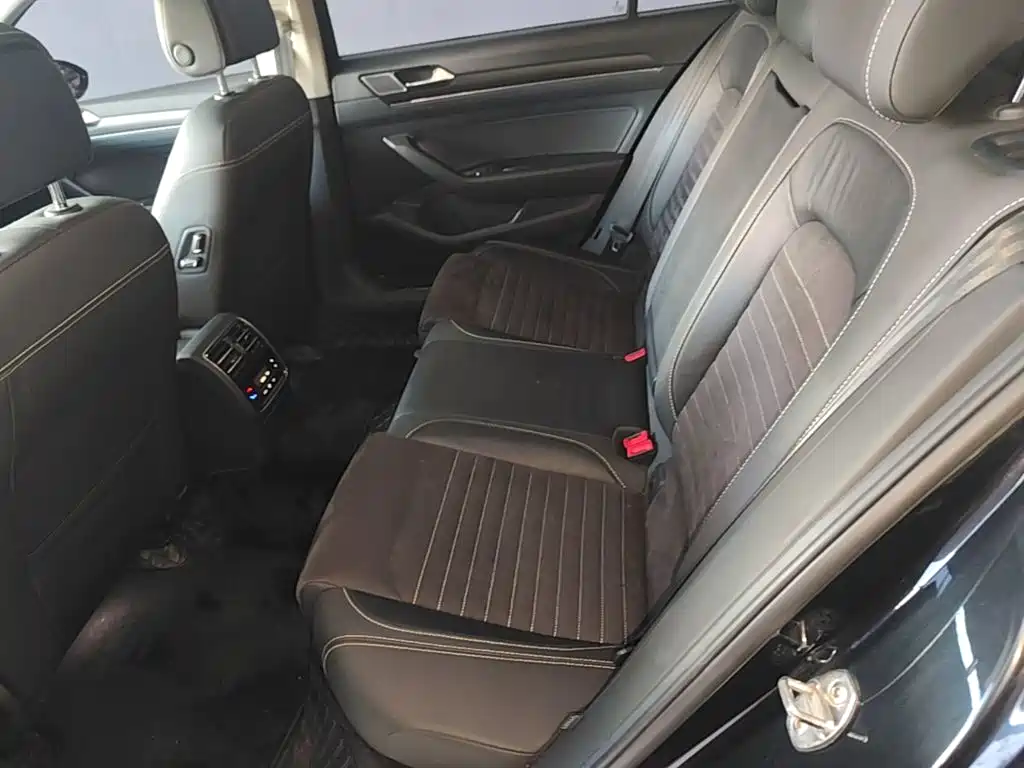 Volkswagen Magotan — миниатюра 17