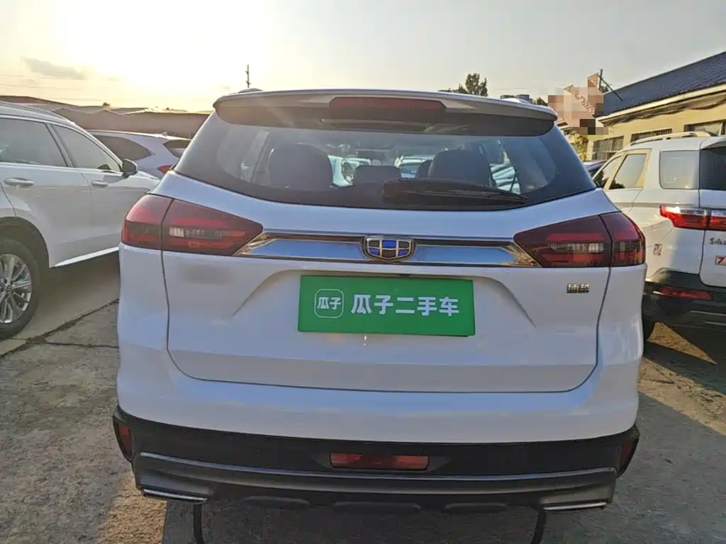Geely Boyue — миниатюра 6