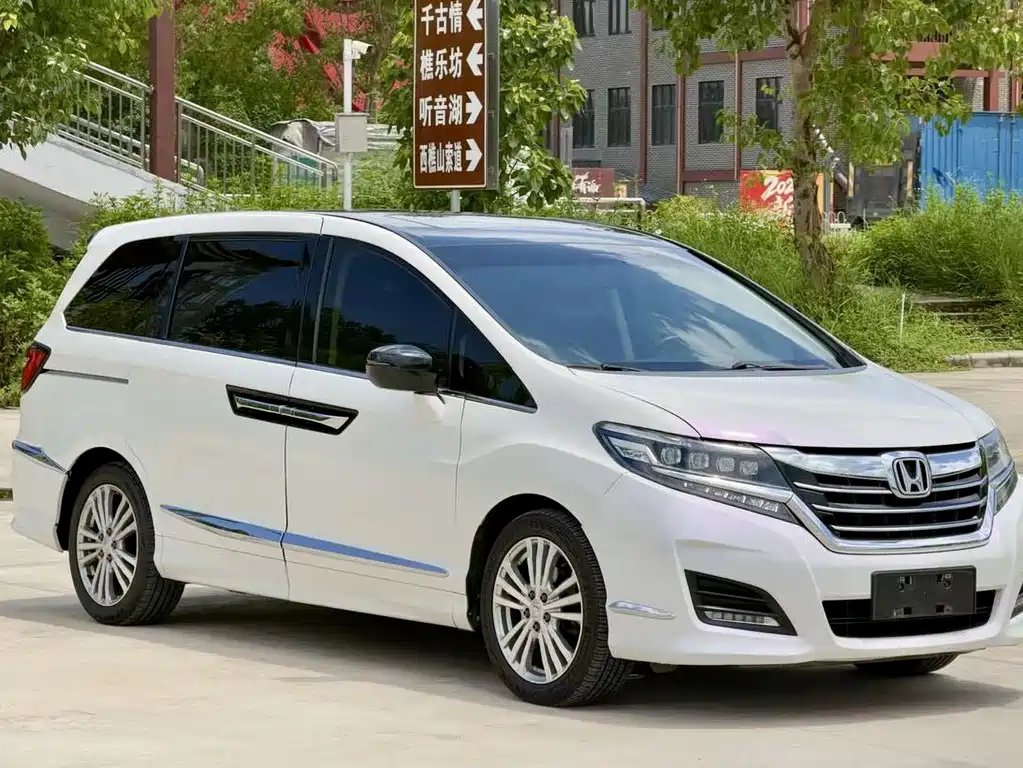 Honda Elysion — миниатюра 2